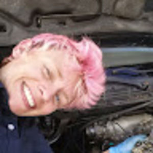 Meet your Posher, Elizabeth